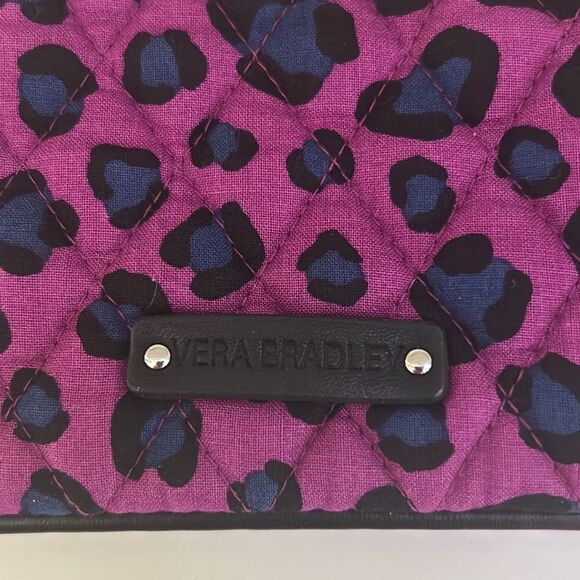 Vera Bradley Leopard Spots Large Wristlet - Picture 2 of 4